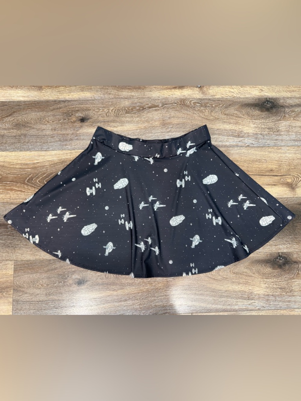 Star Wars Tee Fury Ship All Over Print Black and Gray Skater Skirt Size 3XL - Picture 2 of 9